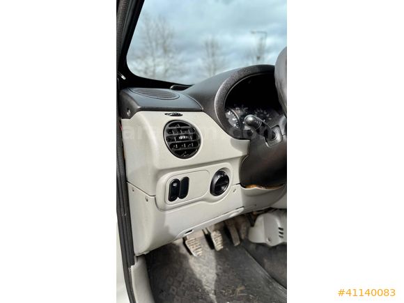 2004 MODEL DÜŞÜK KM ÇİFT SÜRGÜ TEK BAGAJ BAKIMLI KANGOO