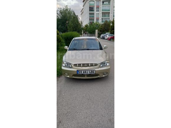 Sahibinden Aile aracı 1.5 klimalı Otomatik 3 Kapi