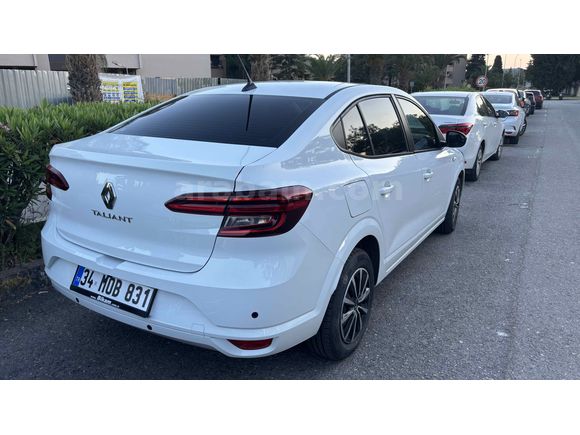 Sahibinden Renault Taliant 1.0 T Joy 2024 Model 