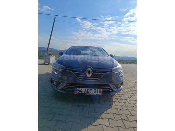 Sahibinden Renault Megane 1.6 Joy 2016 Model  129.000 km Gri (Gümüş)