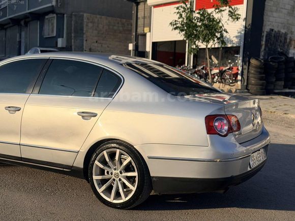 TEMİZ BAKIMLI 2006 PASSAT 1.6FSİ DSG