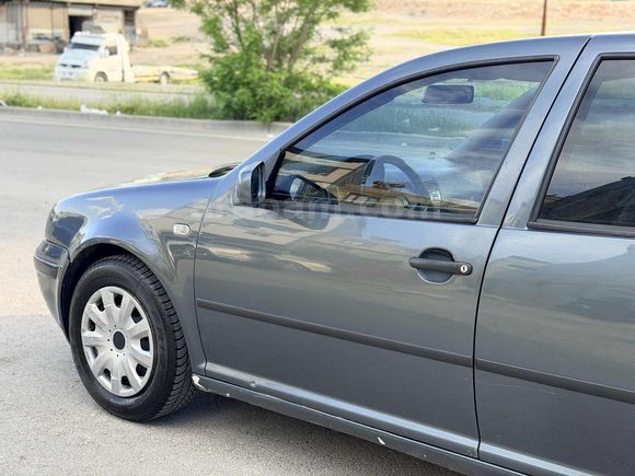 2002 WV BORA 1.6 16V
