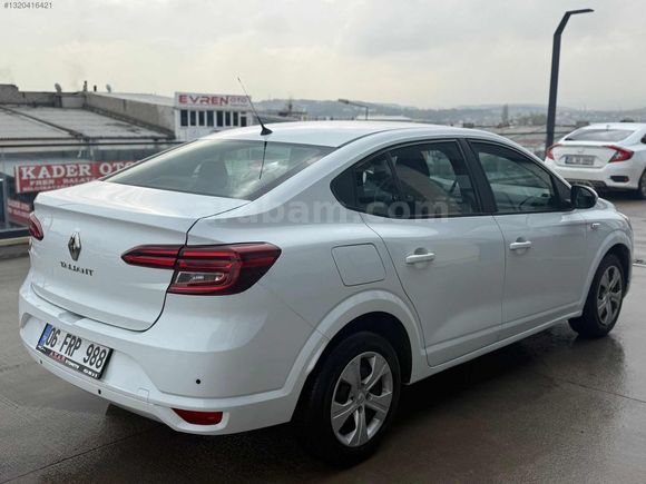 RENAULT TAİLANT 1.0 OTOMATİK