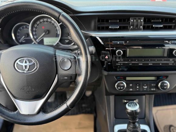 S&F'den İlk Sahibinden Toyota Corolla