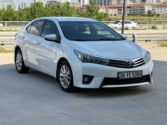 S&F'den İlk Sahibinden Toyota Corolla