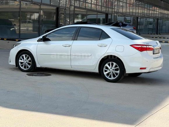 S&F'den İlk Sahibinden Toyota Corolla