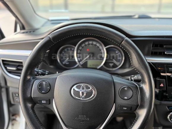 S&F'den İlk Sahibinden Toyota Corolla