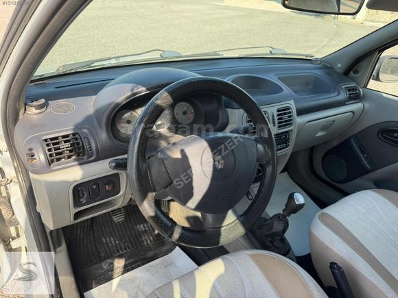2005 // RENAULT // CLİO // 2 PARÇA BOYALI //