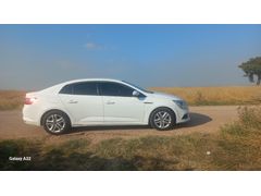 Sahibinden Renault Megane 1.6 Joy 2018 Model  138.700 km Beyaz