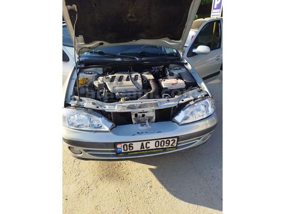 Sahibinden Renault Megane 1.6 Dynamique 2003 Model Adıyaman
