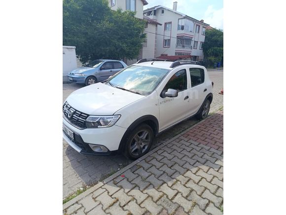 Sahibinden Dacia Sandero 0.9 TCe Stepway Easy-R 2020 Model