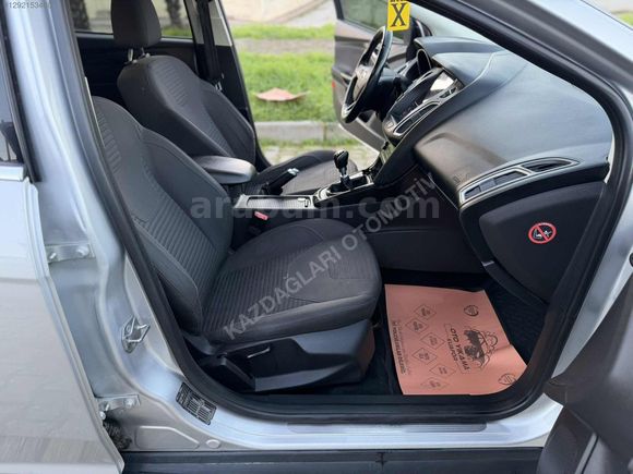 FORD FOCUS 1.6TDCİ TİTANİUM 120.ooo KM
