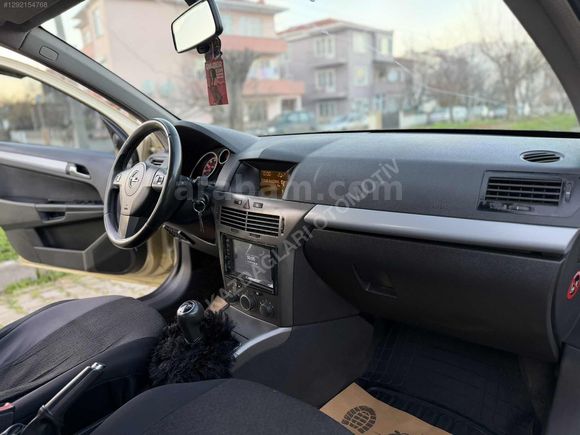 OPEL ASTRA 1.6 ENJOY MÜKEMMEL TEMİZLİKTE
