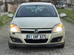 OPEL ASTRA 1.6 ENJOY MÜKEMMEL TEMİZLİKTE