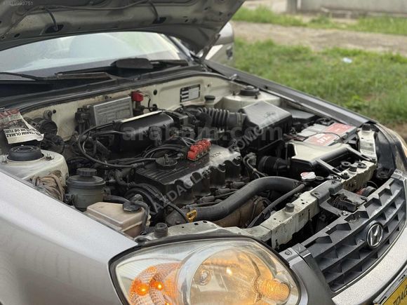 HYUNDAİ ACCENT 1.3 ADMİRE KLİMALI MÜKEMMEL TEMIZLIKTE