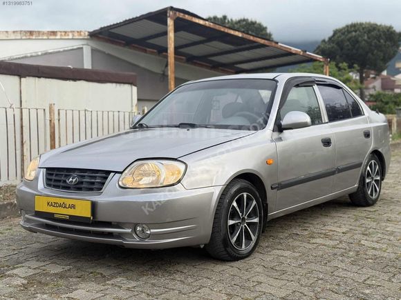 HYUNDAİ ACCENT 1.3 ADMİRE KLİMALI MÜKEMMEL TEMIZLIKTE