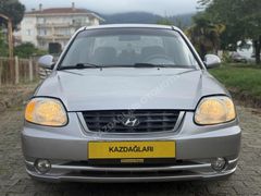 HYUNDAİ ACCENT 1.3 ADMİRE KLİMALI MÜKEMMEL TEMIZLIKTE