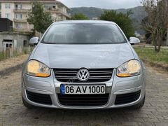 VOLKSWAGEN JETTA 1.6 FSI MİDLİNE 175.ooo KM MÜKEMMEL TEMİZLİKTE