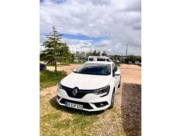 Sahibinden Renault Megane 1.5 Blue DCI Touch 2020 Model 