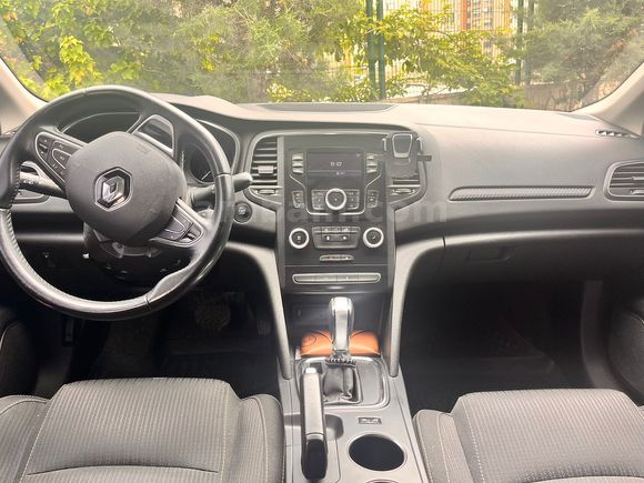 Sahibinden Renault Megane 1.5 Blue DCI Touch 2020 Model 
