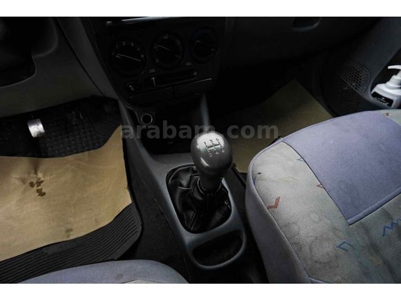 Galeriden Hyundai Accent 1.5 CRDi Admire 2003 Model Ankara