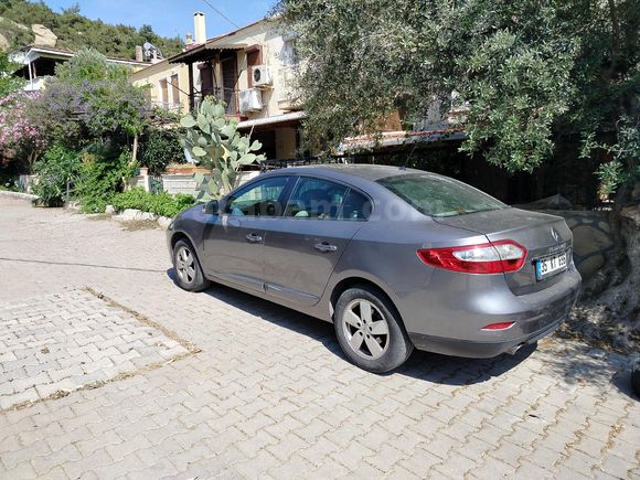 Sahibinden Renault Fluence 1.5 dCi Authentique 2010 Model