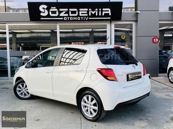 2015 YARİS 1.33 FUN SPECİAL SKYPACK CAM TAVAN 58 BİN KM TAM OTM.