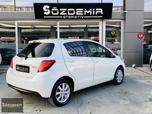 2015 YARİS 1.33 FUN SPECİAL SKYPACK CAM TAVAN 58 BİN KM TAM OTM.