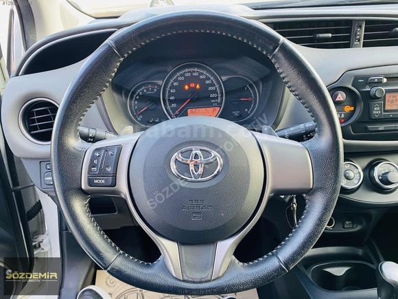 2015 YARİS 1.33 FUN SPECİAL SKYPACK CAM TAVAN 58 BİN KM TAM OTM.