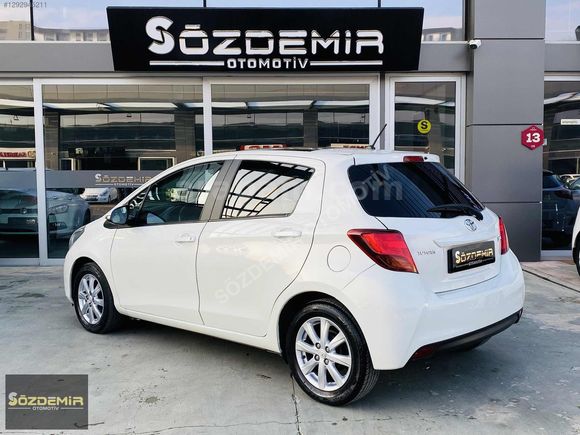 2015 YARİS 1.33 FUN SPECİAL SKYPACK CAM TAVAN 58 BİN KM TAM OTM.