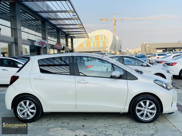 2015 YARİS 1.33 FUN SPECİAL SKYPACK CAM TAVAN 58 BİN KM TAM OTM.