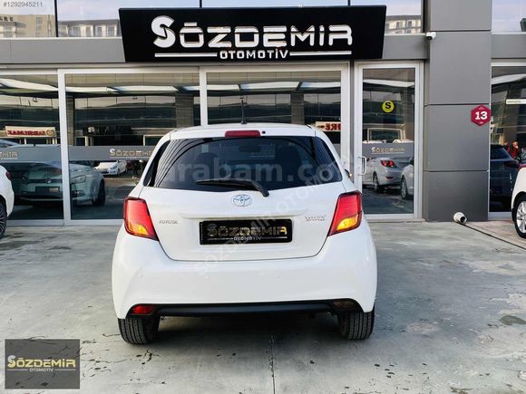 2015 YARİS 1.33 FUN SPECİAL SKYPACK CAM TAVAN 58 BİN KM TAM OTM.