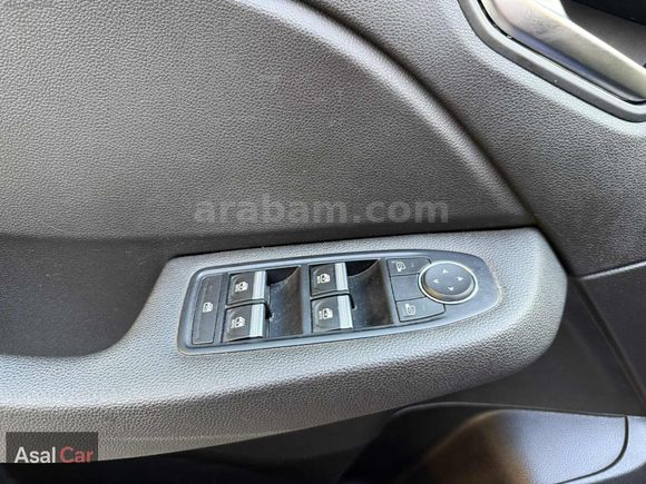 2021 MODEL 1.0 TCE TOUCH 70 BİN KMDE FULL SERVİS BAKIMLI HATASIZ