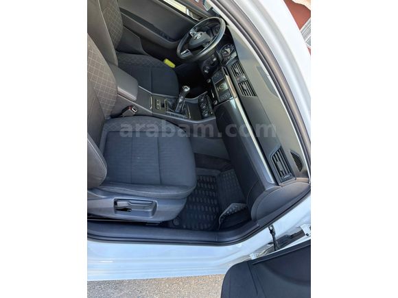 Sahibinden Skoda SuperB 1.4 TSI Active 2016 Model 