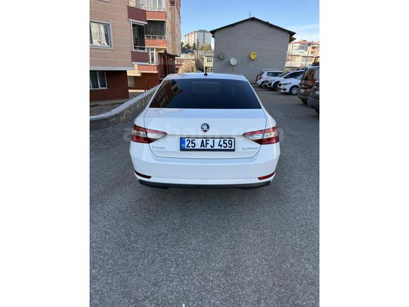 Sahibinden Skoda SuperB 1.4 TSI Active 2016 Model 