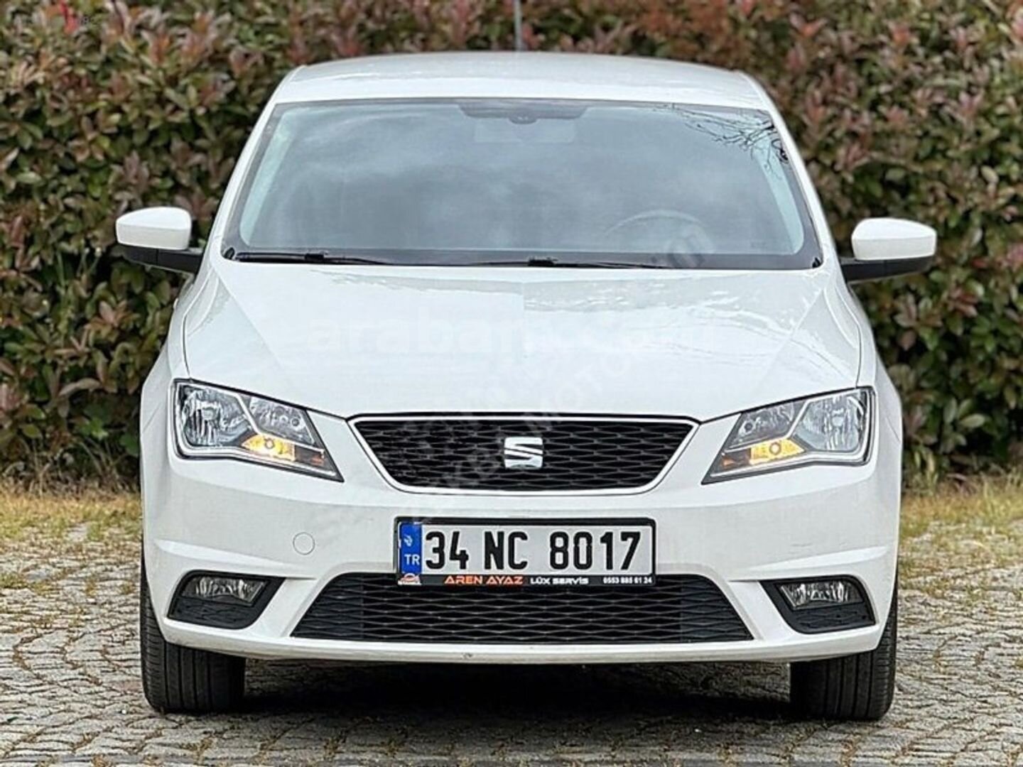 Galeriden Seat Toledo 1.6 TDI Style 2015 Model İstanbul 222.000 km Beyaz 2