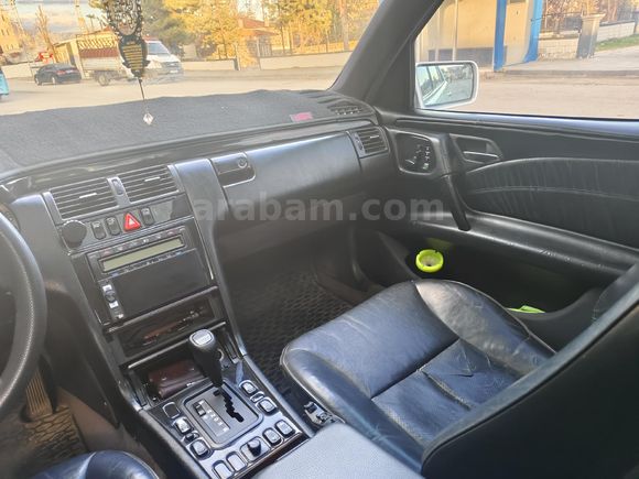 Sahibinden Mercedes - Benz 220 E 1996 Model
