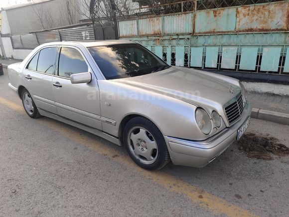 Sahibinden Mercedes - Benz 220 E 1996 Model