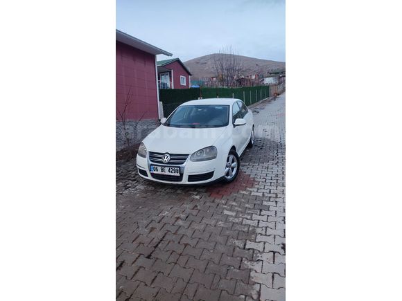 Sahibinden Volkswagen Jetta 1.6 Primeline 2007 Model  284.000 km Beyaz