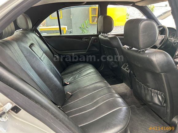 1997 MODEL MERCEDES E200 ELEGANCE