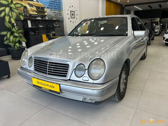 1997 MODEL MERCEDES E200 ELEGANCE