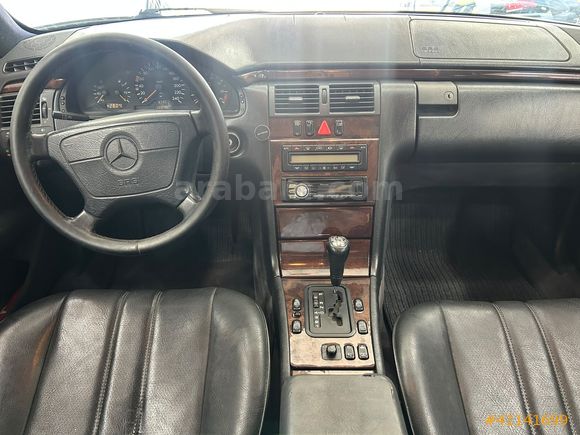 1997 MODEL MERCEDES E200 ELEGANCE