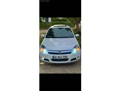 İLHAN AUTO'DAN EMSALSİZ CAM TAVANLI OPEL ASTRA 1.3 CDTI