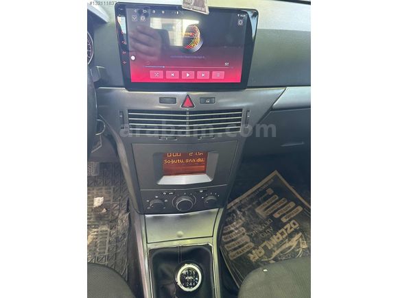 İLHAN AUTO'DAN EMSALSİZ CAM TAVANLI OPEL ASTRA 1.3 CDTI