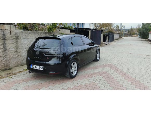 1.6 LEON STAYLANCE/ WAREX EGSOZ+ SES SİSTEMİ SPORTİF GÖRÜMÜM