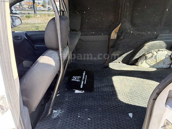 2016 ÇİFT SÜRGÜ KLİMALI KAPALI KASA KANGO EXPRES 1.5DCİ MAXİ JOY