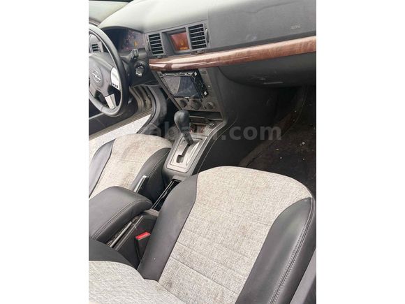 Sahibinden Opel Vectra 2.2 DTI Elegance 2004 Model 