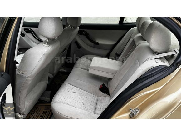 TOYOTA PARASINA TEK DEĞİŞENLİ