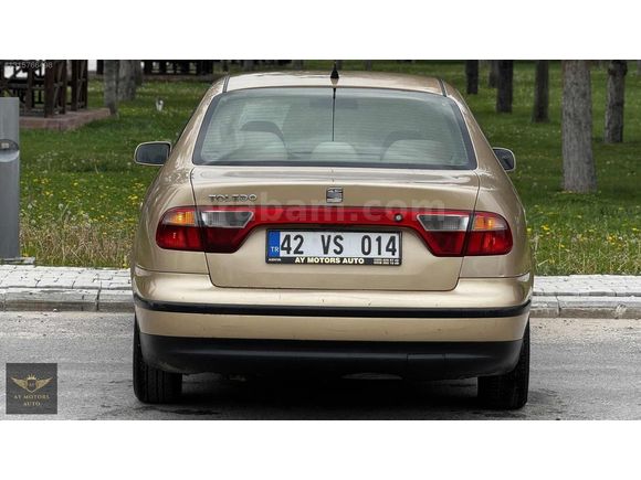 TOYOTA PARASINA TEK DEĞİŞENLİ