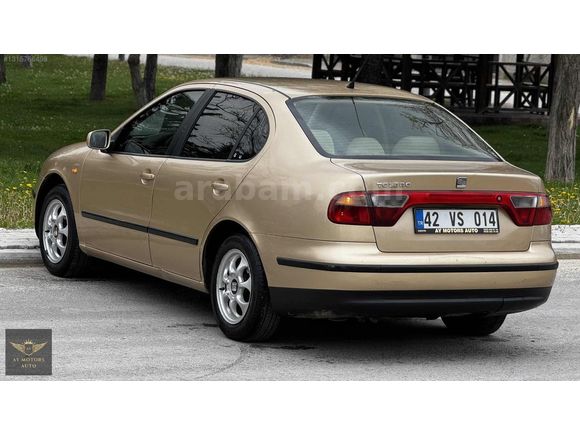 TOYOTA PARASINA TEK DEĞİŞENLİ